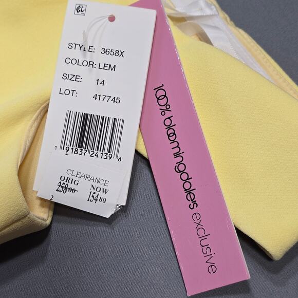 Aqua Formal Yellow Maxi Dress NEW $154 Stretch Off Shoulder Pleated Women 14 Zip - Picture 4 of 13